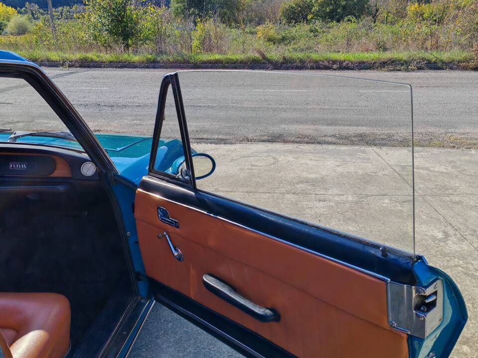 Image 25/34 of Lancia Fulvia Coupe Rallye (1967)