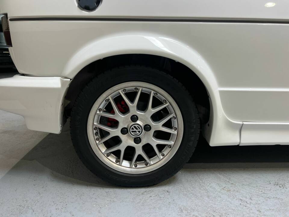 Immagine 44/68 di Volkswagen Golf III GTI 2.0 (1993)