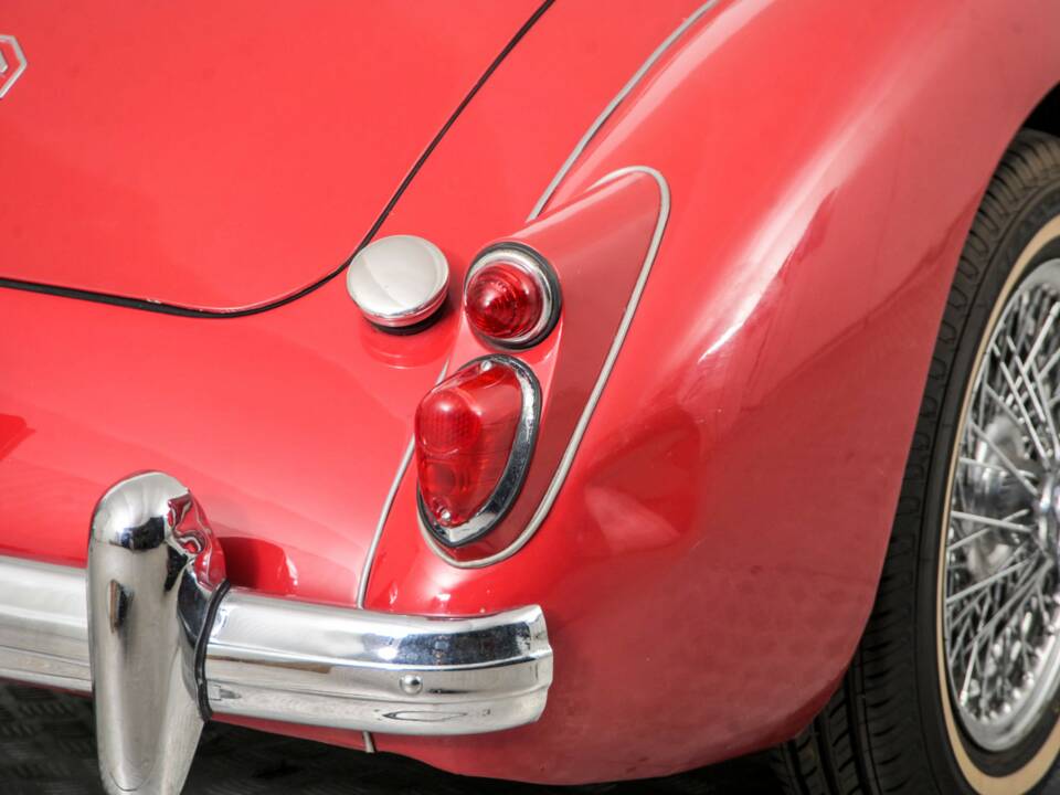 Imagen 31/50 de MG MGA 1600 (1961)