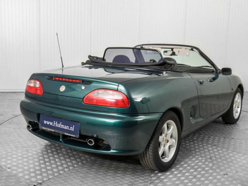 Imagen 26/50 de MG F 1.8i (1996)