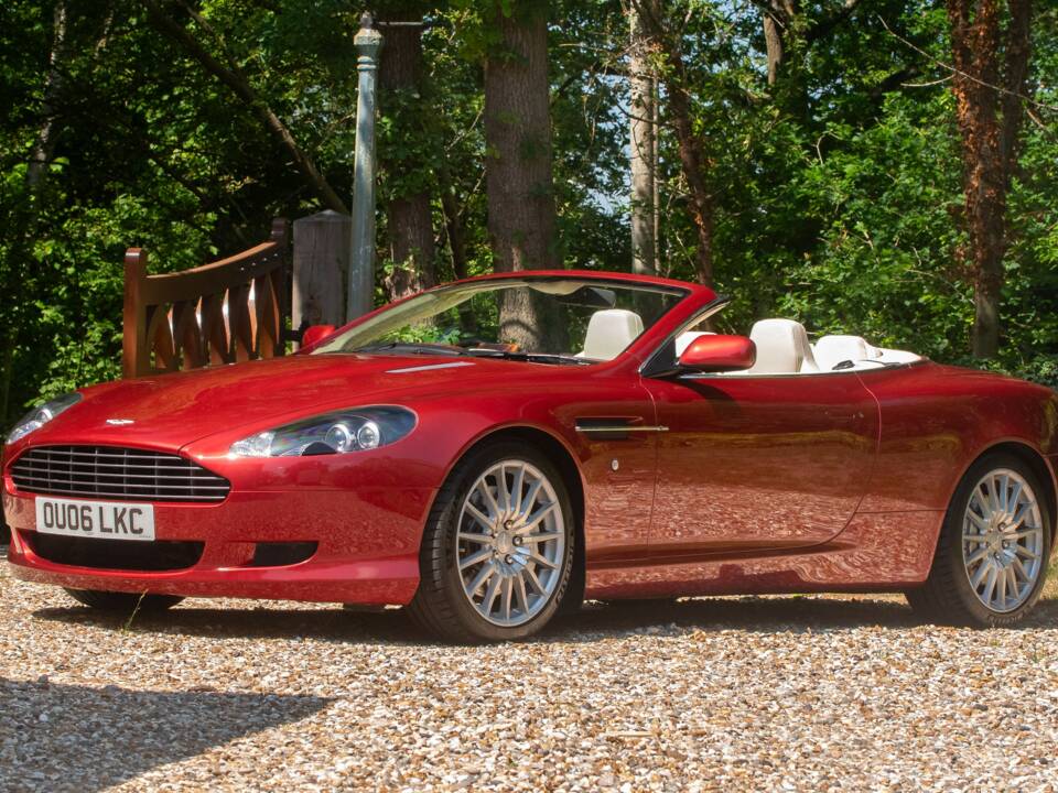 Image 1/50 of Aston Martin DB 9 Volante (2006)