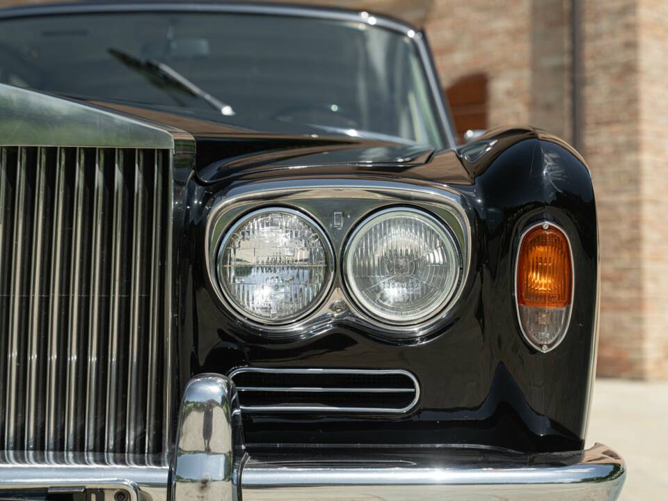 Bild 19/50 von Rolls-Royce Silver Shadow I (1972)