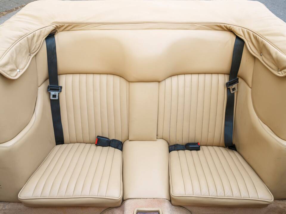 Image 26/26 of Aston Martin V8 EFi Volante (1986)
