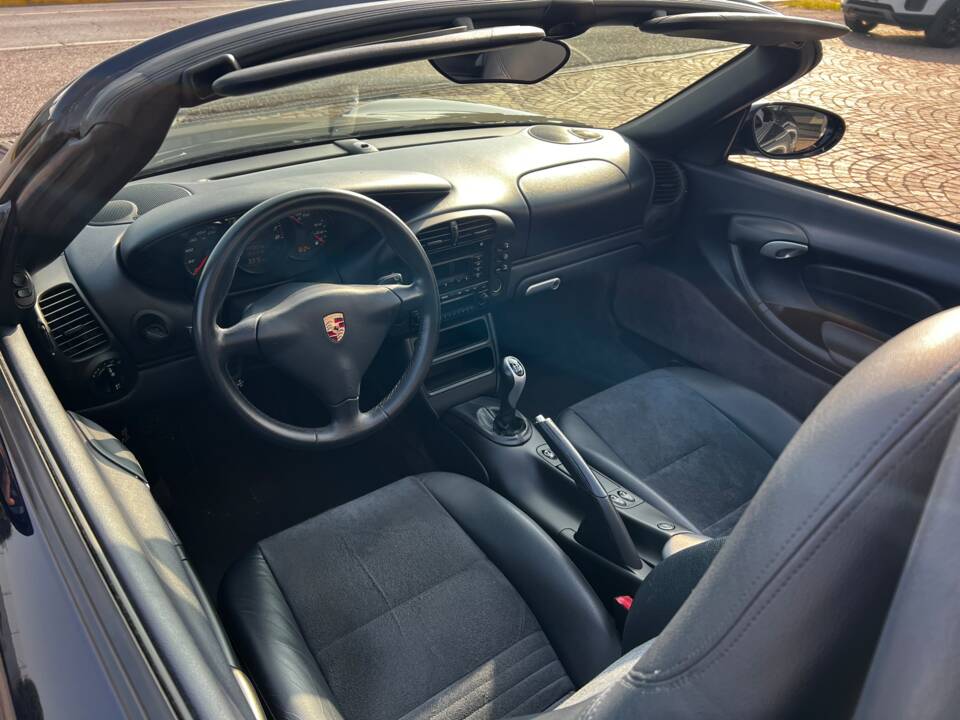 Image 7/15 of Porsche Boxster (2004)