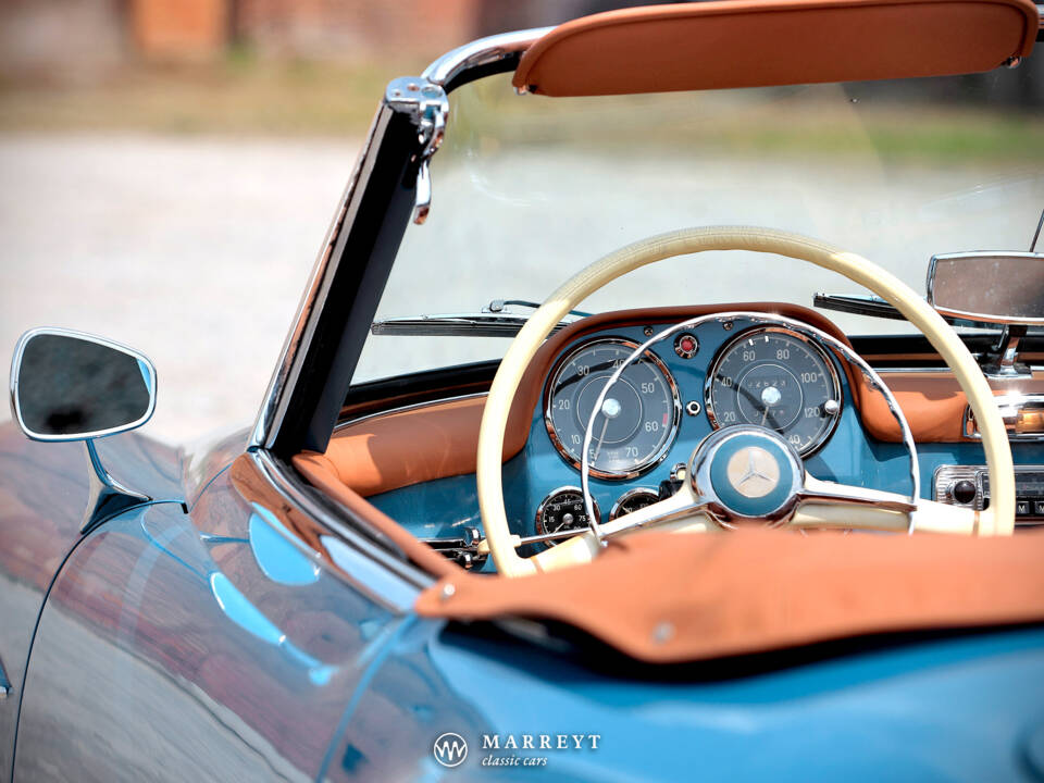 Imagen 47/50 de Mercedes-Benz 190 SL (1962)
