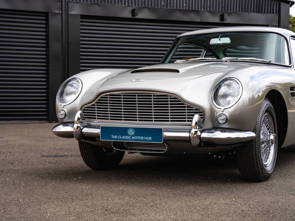 Image 30/42 de Aston Martin DB 5 (1964)