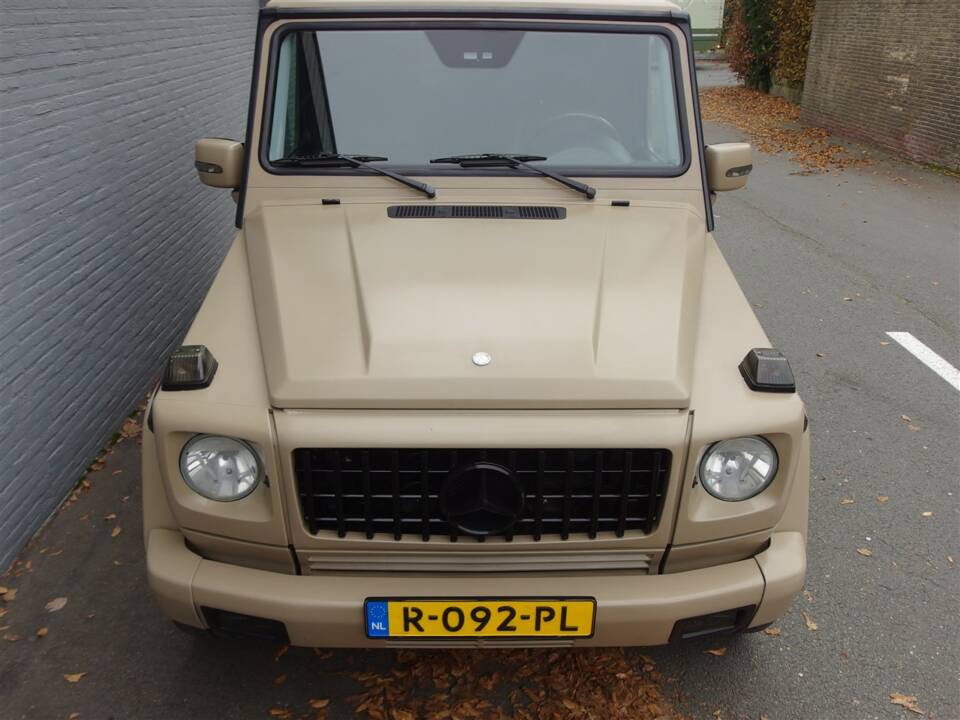 Bild 8/99 von Mercedes-Benz G 500 (lang) (2003)