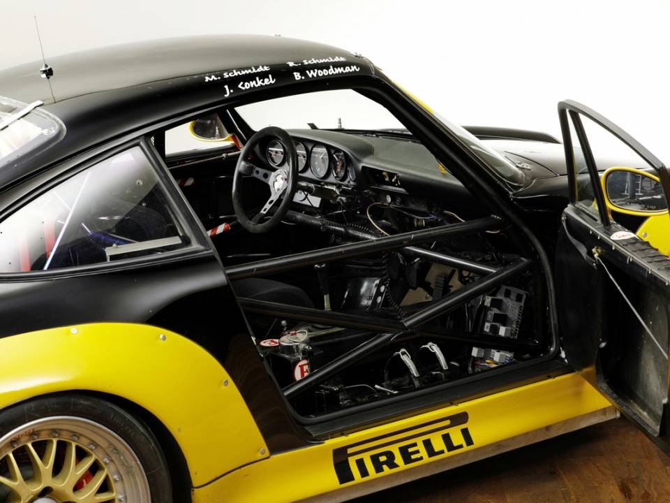 Immagine 13/32 di Porsche 911 RSR (1996)