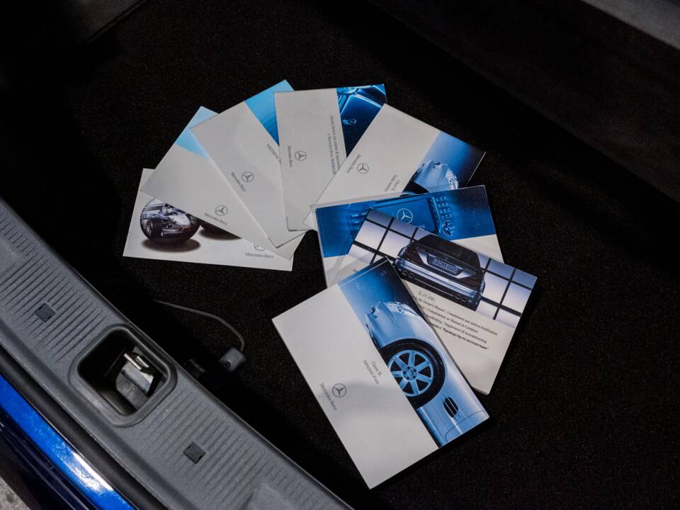 Image 42/42 of Mercedes-Benz SL 65 AMG (2006)