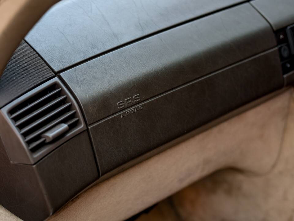 Image 33/44 de Mercedes-Benz SL 320 (1996)
