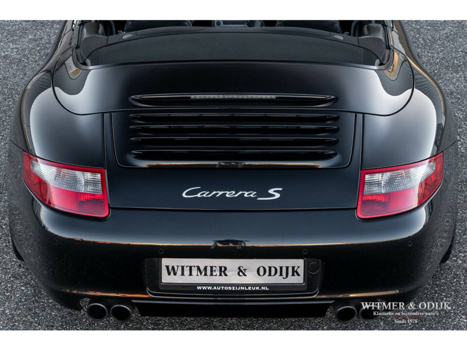 Bild 18/27 von Porsche 911 Carrera S (2006)