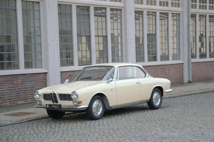 Image 1/18 of BMW 3200 CS (1964)