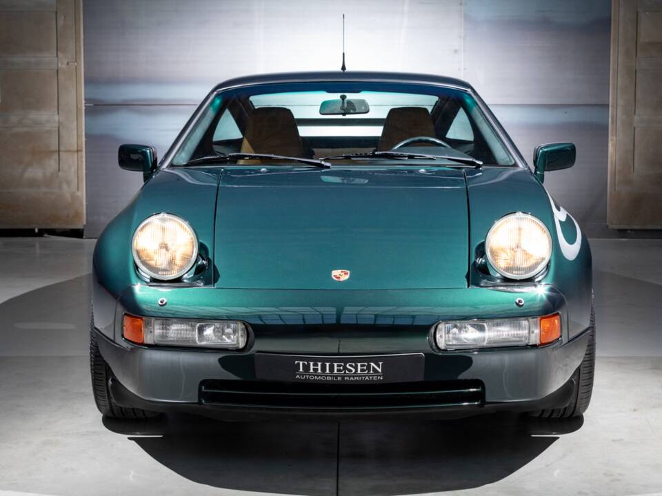 Immagine 3/22 di Porsche 928 S4 Clubsport (1988)