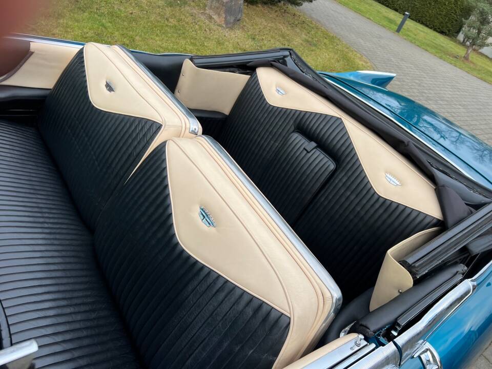 Bild 3/16 von Cadillac Eldorado Biarritz (1955)