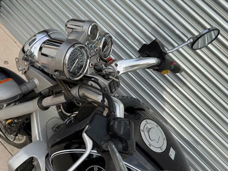 Immagine 7/30 di BMW R 850 R (2001)