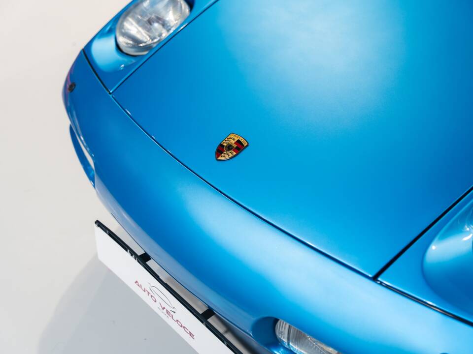 Image 25/33 of Porsche 928 GTS (1992)