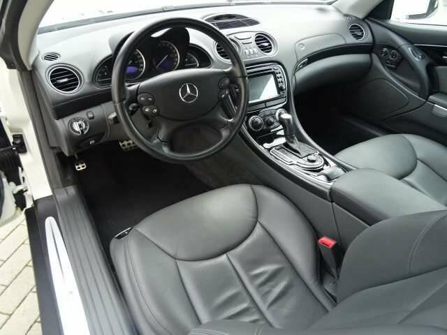 Imagen 9/19 de Mercedes-Benz SL 500 (2002)