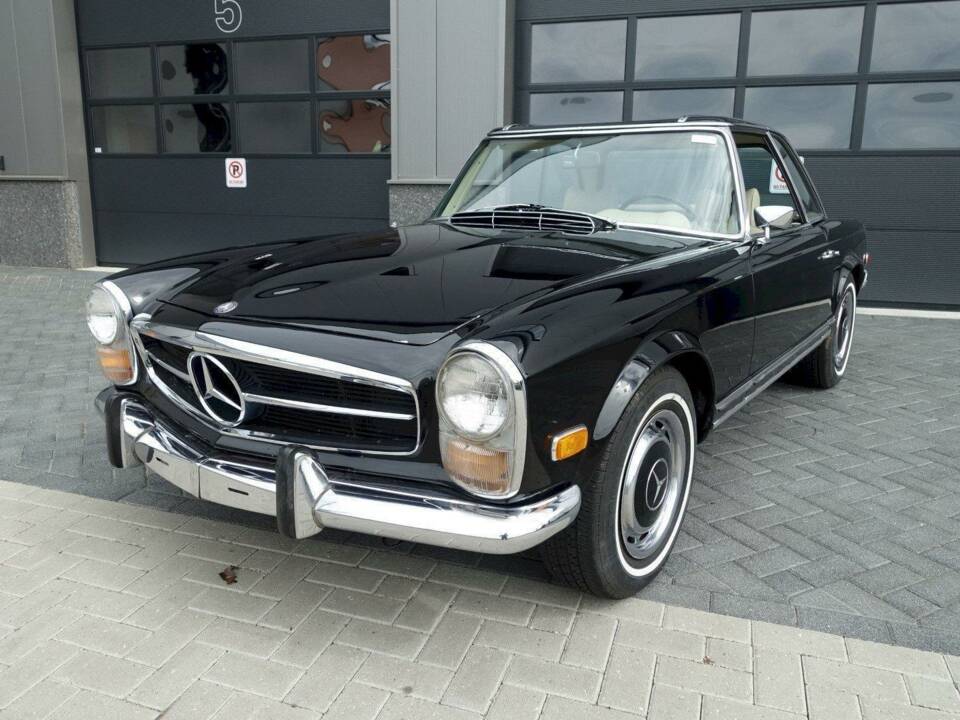 Bild 1/35 von Mercedes-Benz 280 SL (1969)