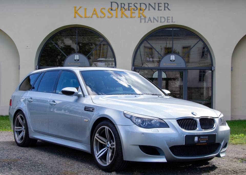 Afbeelding 11/41 van BMW M5 Touring (2008)