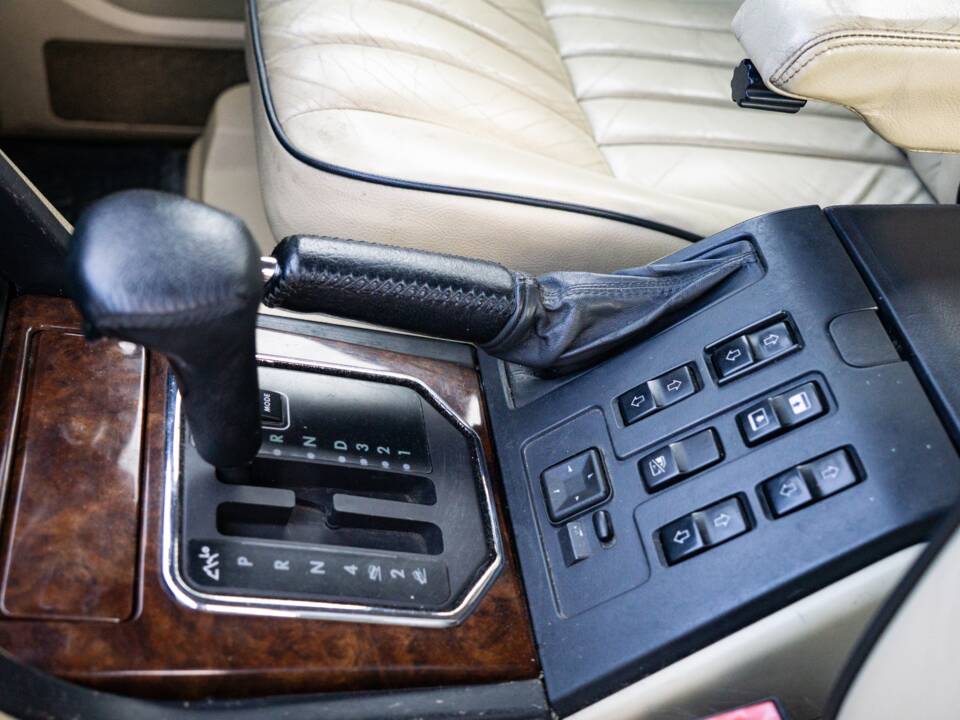 Image 19/29 of Land Rover Range Rover 4.0 HSE (2001)