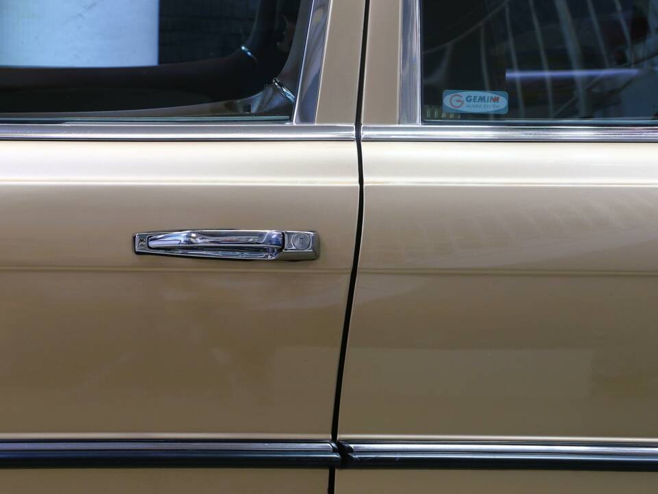 Bild 8/23 von Mercedes-Benz 280 SE (1979)