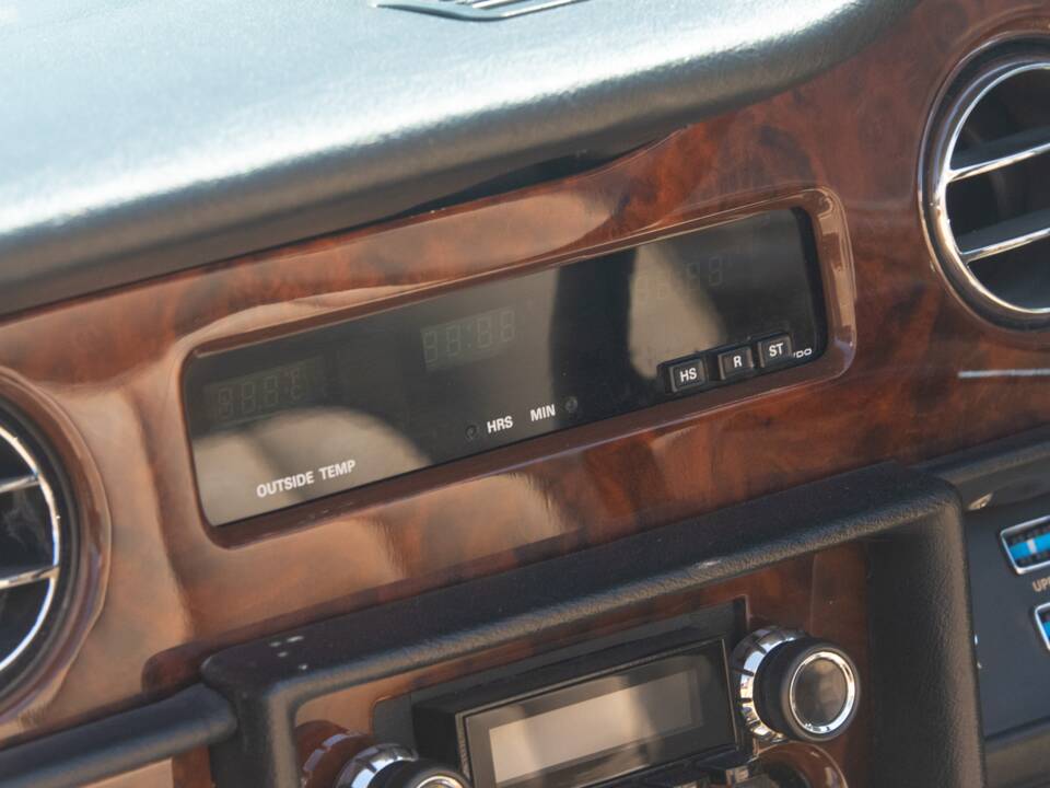 Immagine 30/46 di Rolls-Royce Corniche I (1981)