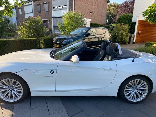 Image 2/4 de BMW Z4 sDrive23i (2010)