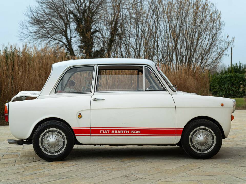 Imagen 4/50 de Abarth 695 SS (1966)