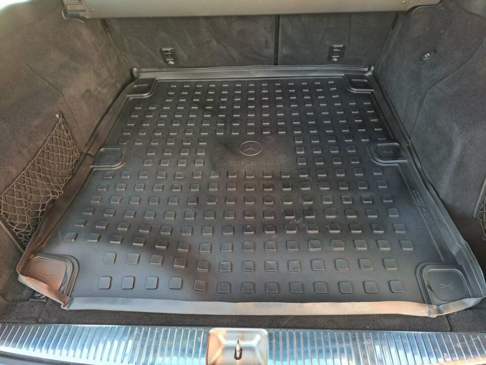 Afbeelding 25/32 van Mercedes-Benz E 220 BlueTEC (2016)