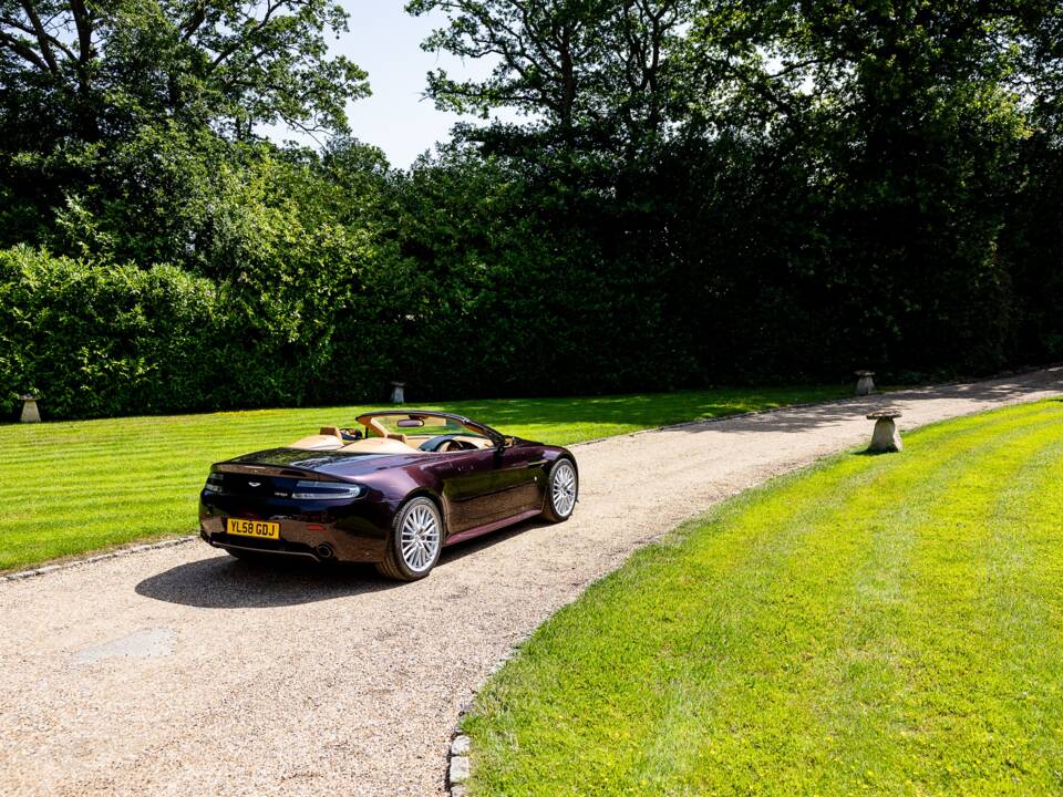 Image 10/45 de Aston Martin V8 Vantage (2008)