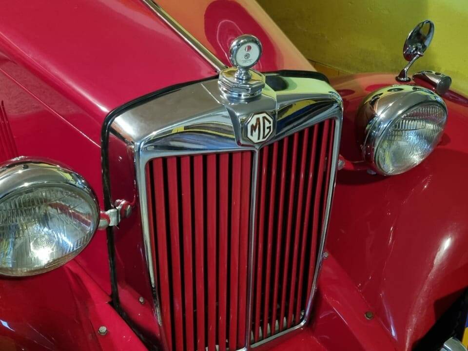 Image 1/8 of MG TD (1952)