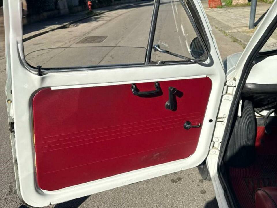 Image 14/32 of FIAT 500 R (1974)