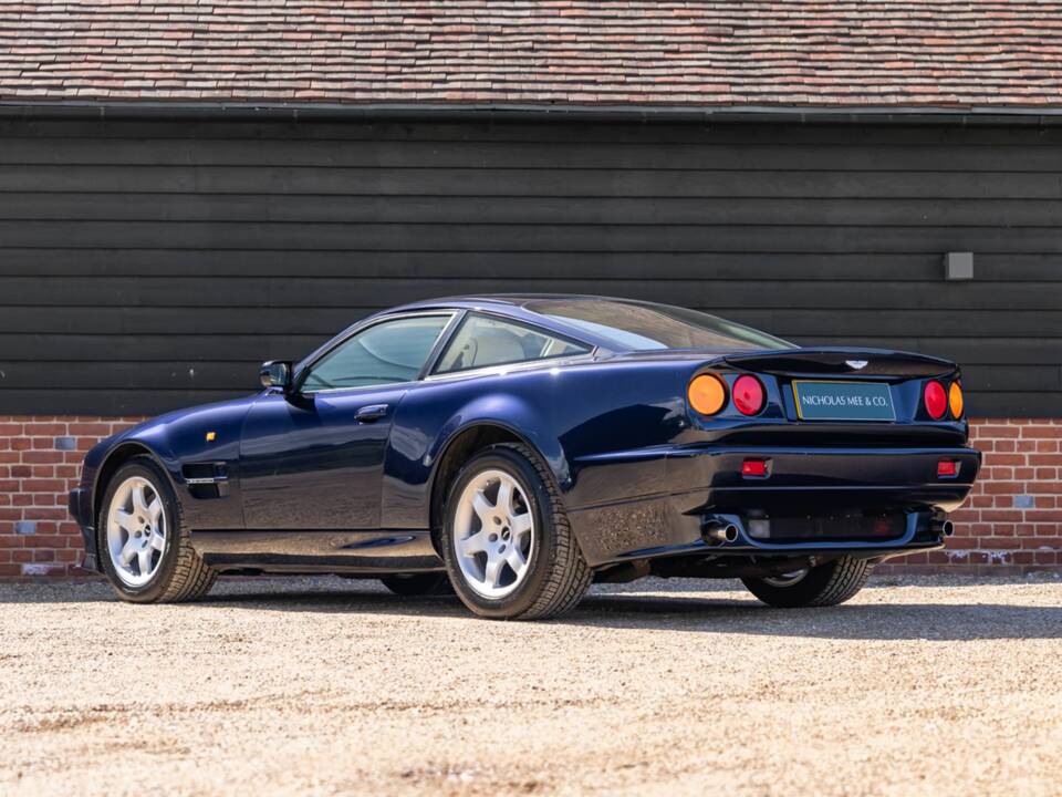 Immagine 3/50 di Aston Martin V8 Vantage V550 (1999)