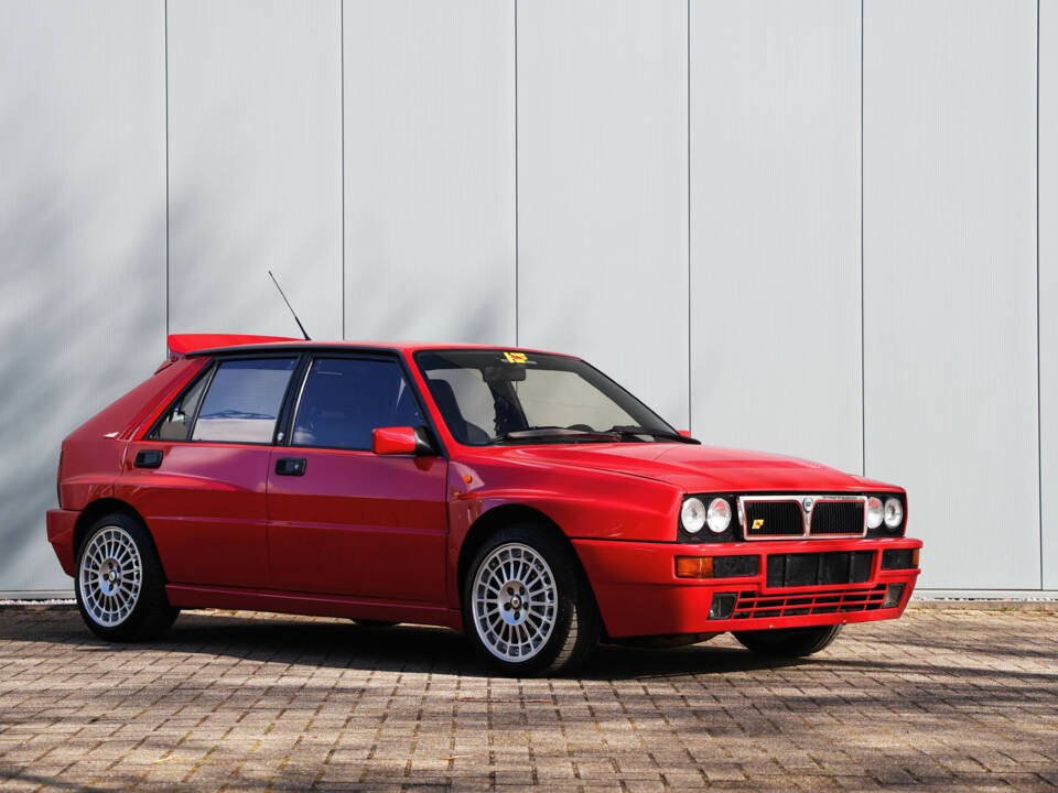 Afbeelding 14/58 van Lancia Delta HF Integrale Evoluzione I (1991)
