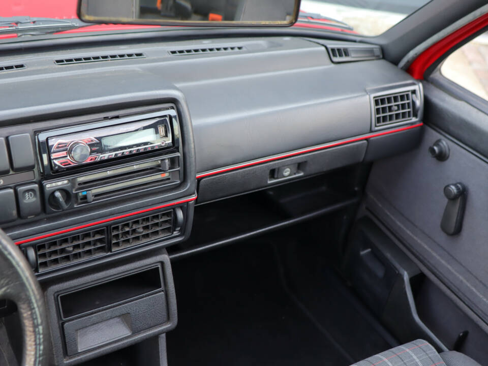 Image 21/36 of Volkswagen Golf Mk II Gti 1.8 (1988)