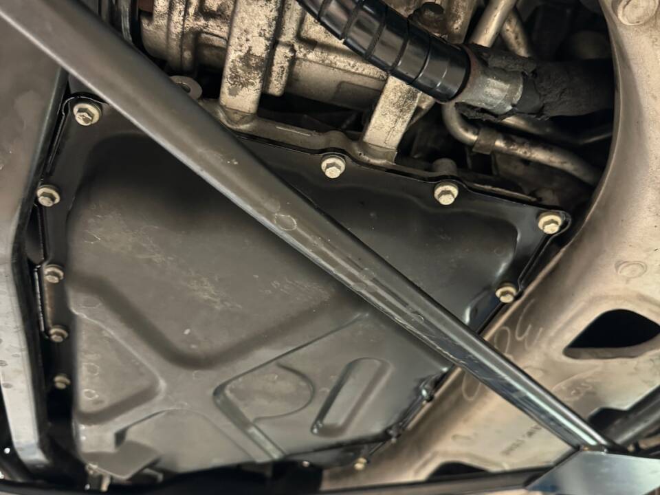 Afbeelding 18/49 van Jaguar XK8 4.2 (2004)