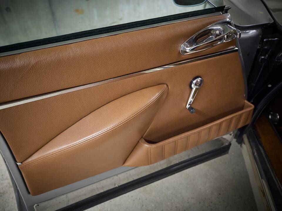 Image 73/92 of Citroën DS 23 Pallas (1975)