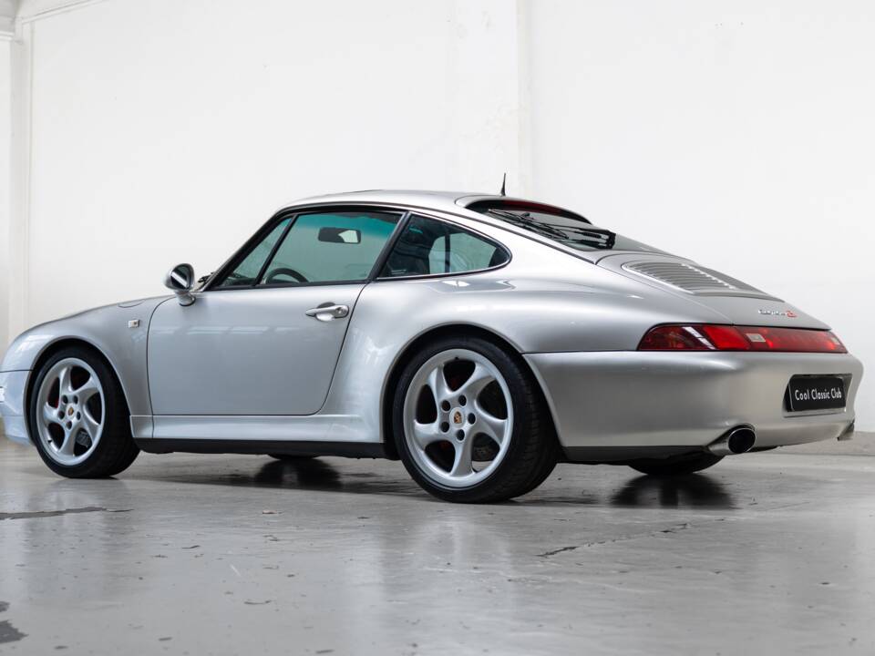 Bild 5/39 von Porsche 911 Carrera 4S (1997)