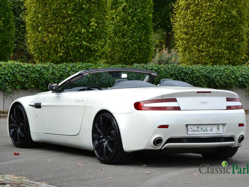Image 3/50 of Aston Martin V8 Vantage (2007)