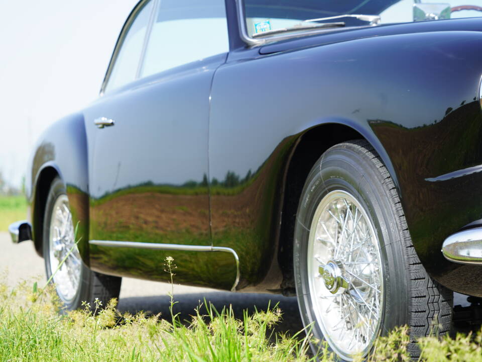 Image 35/74 de Alfa Romeo 1900 C Super Sprint Berlina (1954)