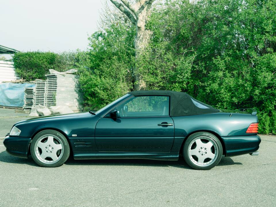 Image 28/30 of Mercedes-Benz SL 600 6.0 AMG (1996)