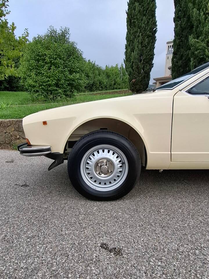 Image 6/13 of Alfa Romeo GTV 2.0 (1981)
