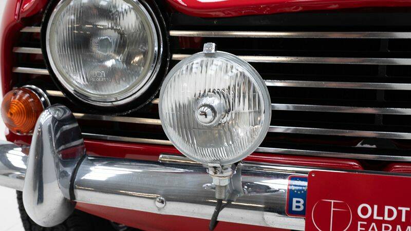 Image 15/15 de Triumph TR 250 (1968)