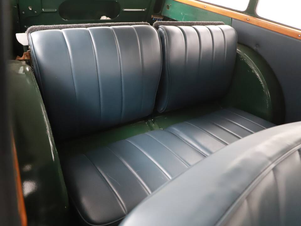 Image 19/24 of Goliath 700 (1955)