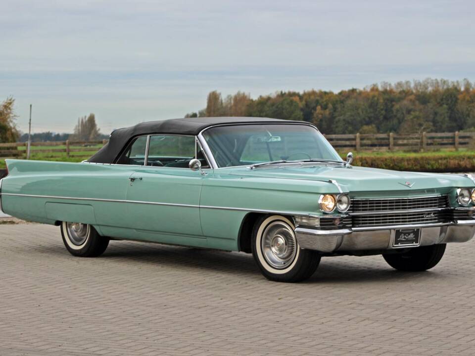 Image 4/29 of Cadillac 62 Convertible (1963)