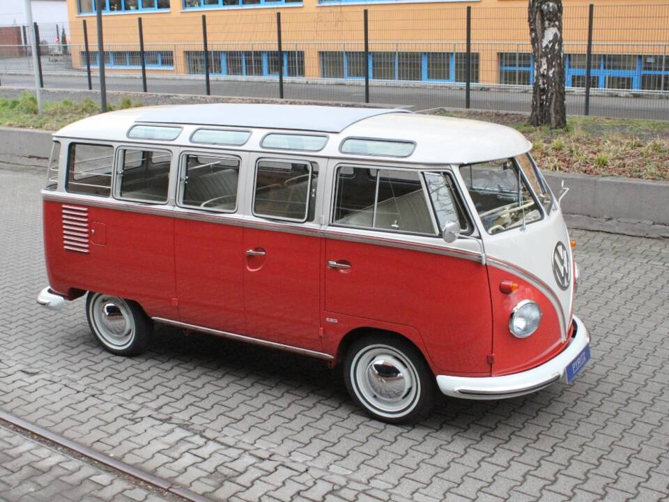 Bild 2/34 von Volkswagen T1 Samba 1.2 (1961)