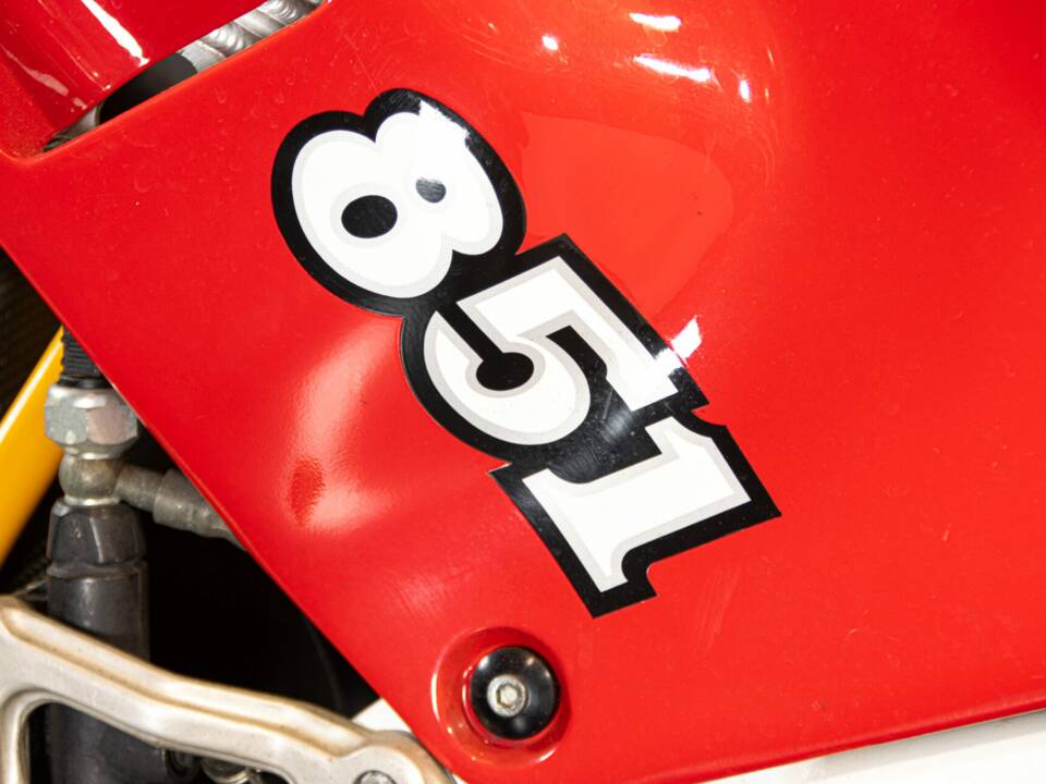 Image 40/50 of Ducati DUMMY (1990)