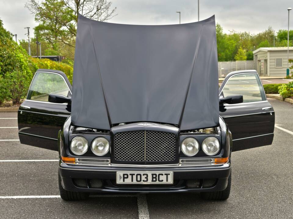 Immagine 17/50 di Bentley Continental T (2003)