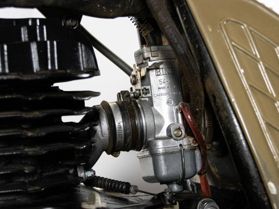 Image 34/41 de Montesa Cappra 414 VE (1979)