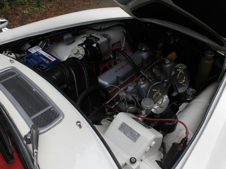 Bild 17/18 von Volvo P 1800 S (1967)